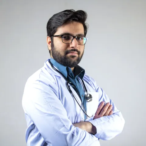 Dr. Carlos Menezes
